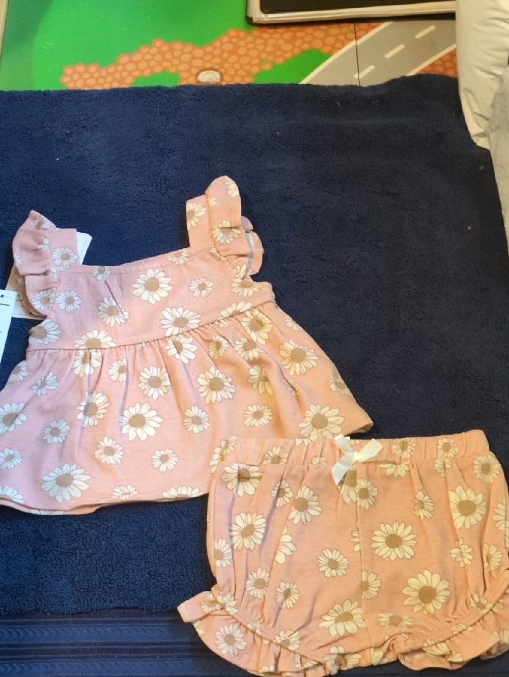 Nicole Miller 4 PC Macaroon/Mellon Rose Daisy Dress/Shorts/Onesie/Pants Set 3/6M